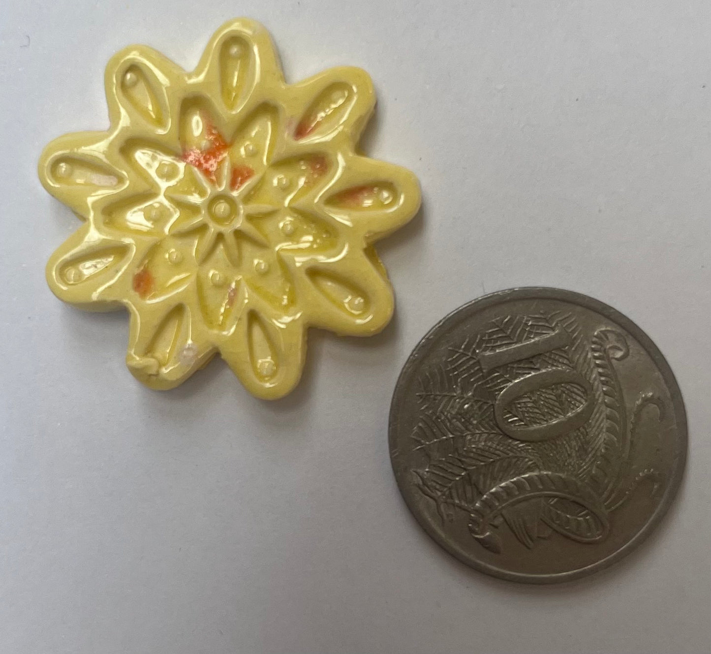 Clay Flowers 3cm